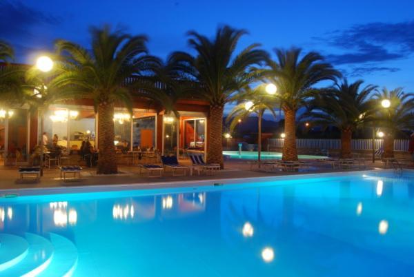 Hotel Maxim'S Martinsicuro Esterno foto