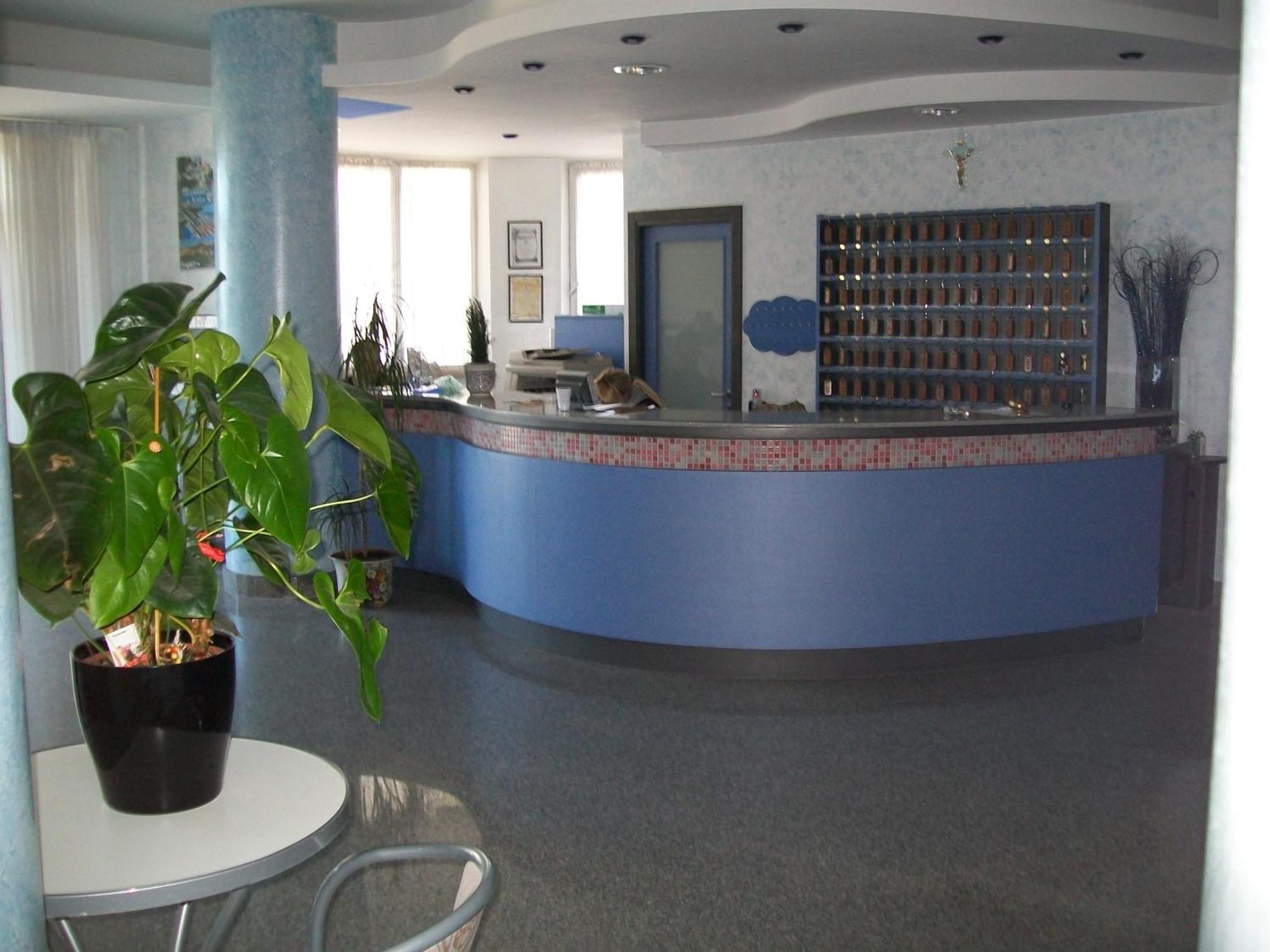 Hotel Maxim'S Martinsicuro Esterno foto